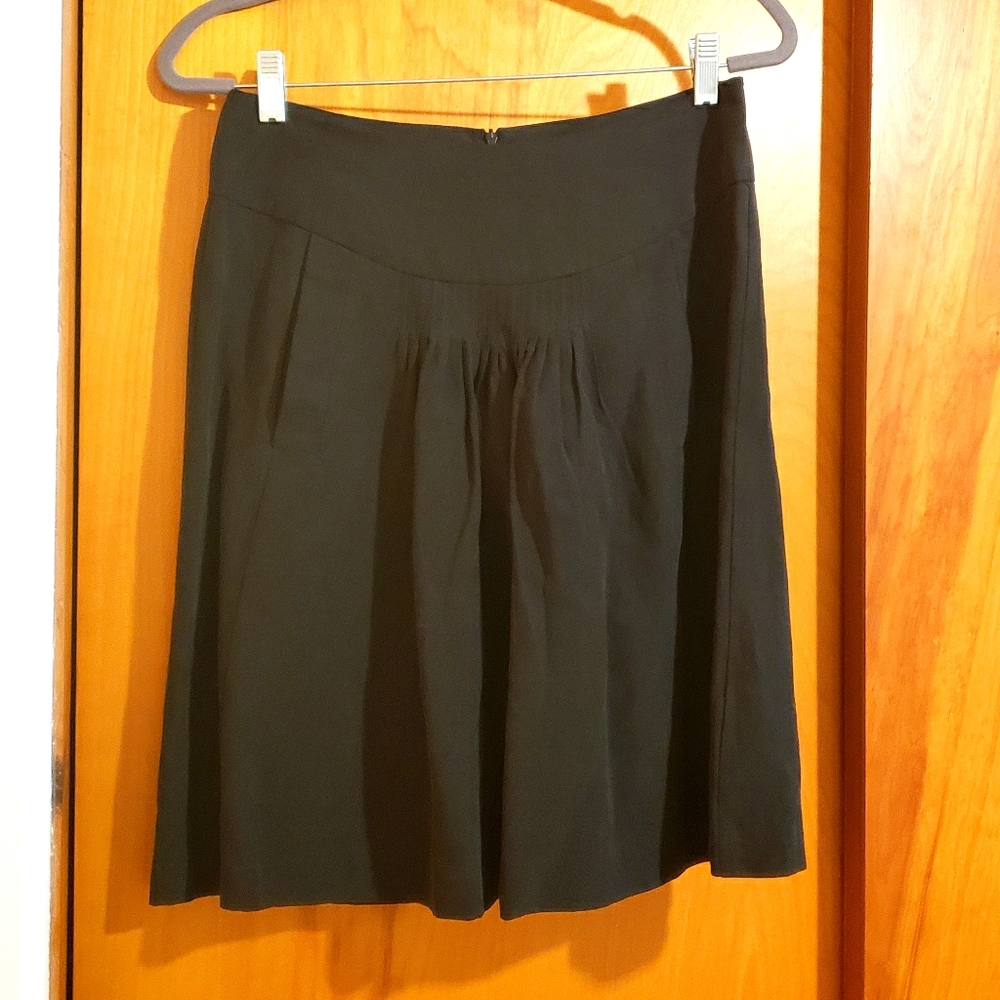 Kensie/Kenzie Charcoal Gray Skirt - size 6